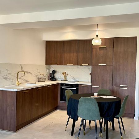 Appartement Neuf Contemporain 루르드 외부 사진